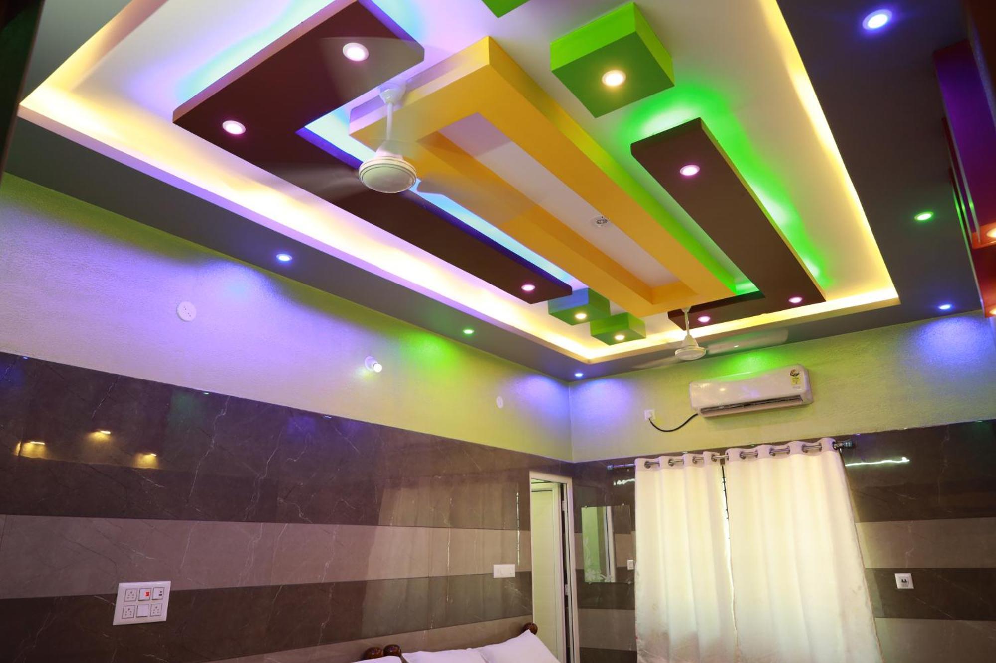Rv Residency Hotel Wodapatti Exterior photo